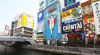 ホテルは長堀駅より徒歩0分!!